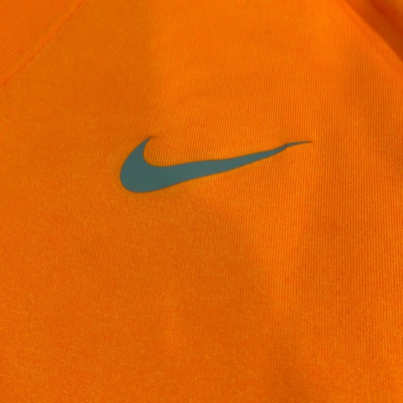 Orange Nike dri fit short sleeve crew neck t shirt polyester XL preowned - Picture 5 of 5